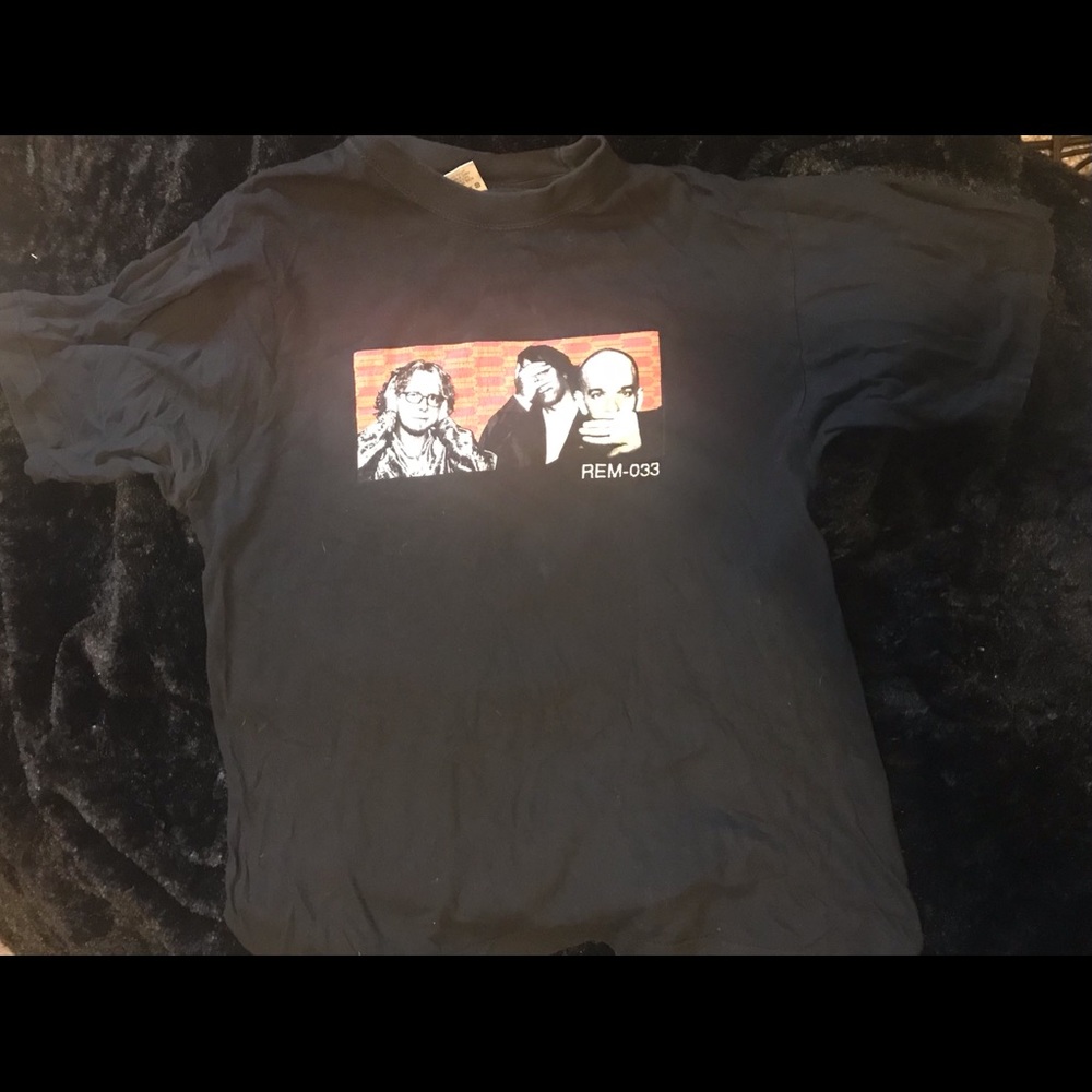 Rare- vintage REM concert Tee 1999 size L